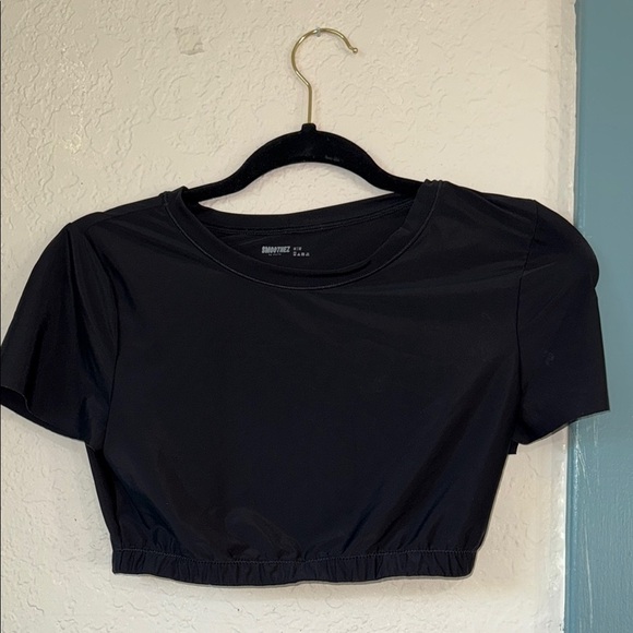 Aerie women’s black crop top size medium - Picture 1 of 3